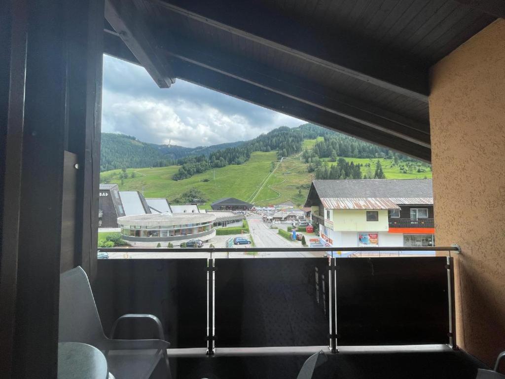 Restaurant-Pension Dorfwirt Bad Kleinkirchheim Buitenkant foto